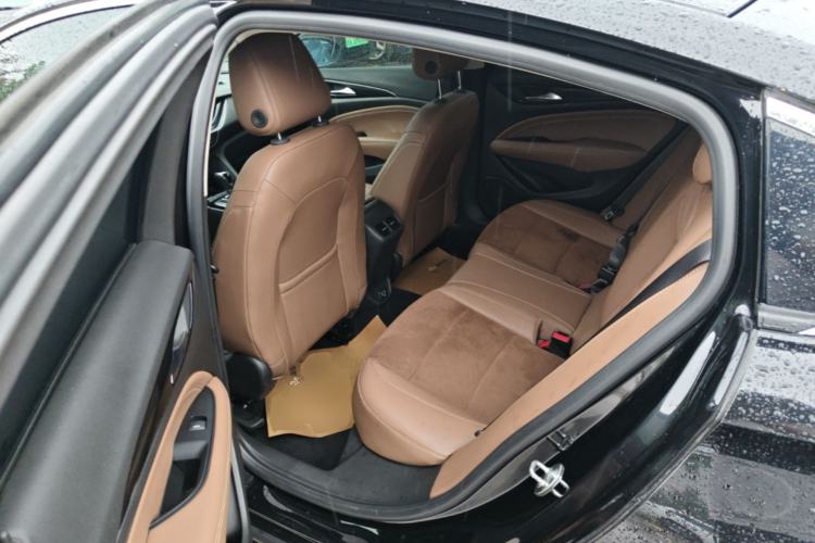 Used Buick Regal 2019 20T Elite Version China VI Standard Left Rear Seat