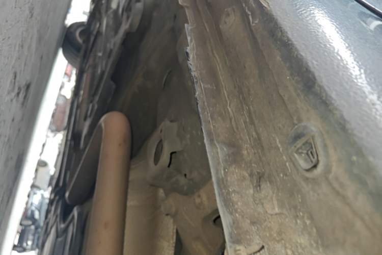 Used Buick Regal 2019 20T Elite Version China VI Standard Left Side Sill