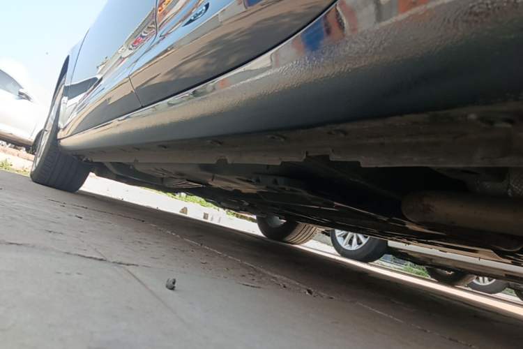Used Buick Regal 2019 20T Elite Version China VI Standard Left Side Sill