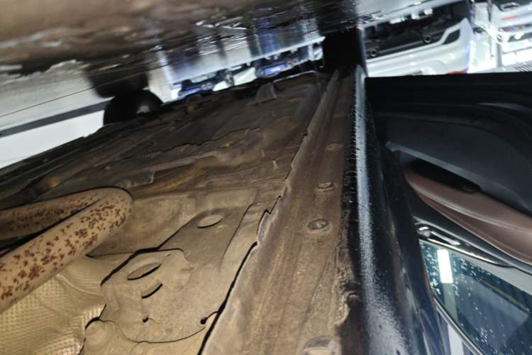 Used Buick Regal 2019 20T Elite Version China VI Standard Left Side Sill