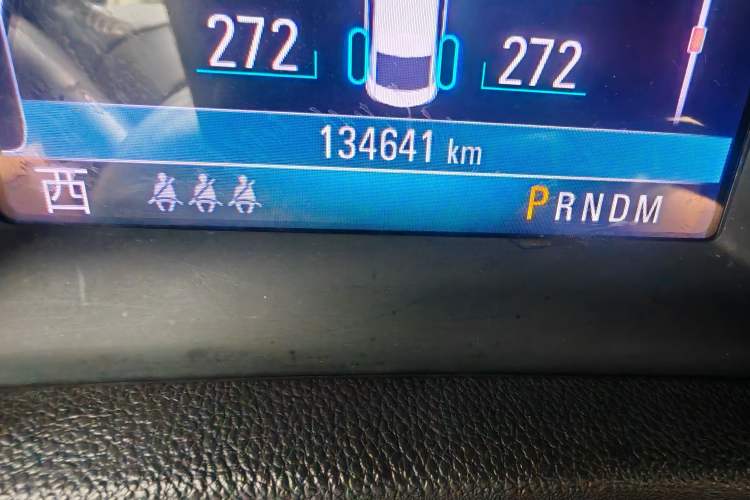 Used Buick Regal 2019 20T Elite Version China VI Standard Odometer Close Up