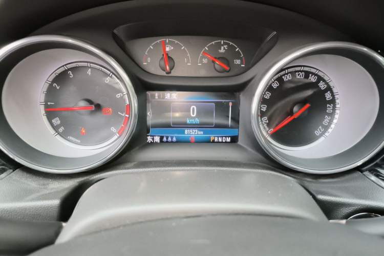 Used Buick Regal 2019 20T Elite Version China V Standard Odometer Close Up