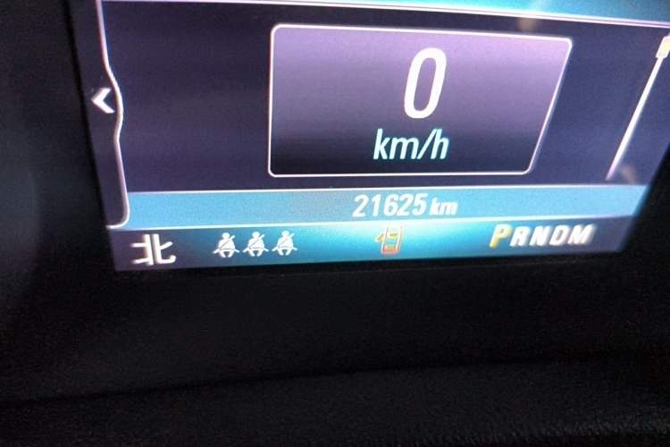 Used Buick Regal 2019 20T Elite Version China VI Standard Odometer Close Up
