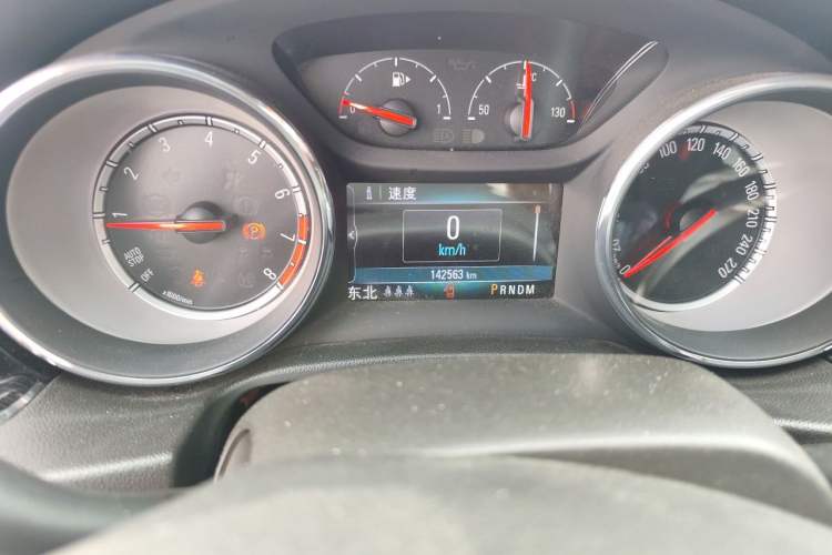Used Buick Regal 2019 20T Elite Version China V Standard Odometer Close Up