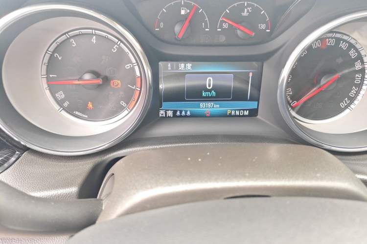 Used Buick Regal 2019 20T Elite Version China VI Standard Odometer Close Up