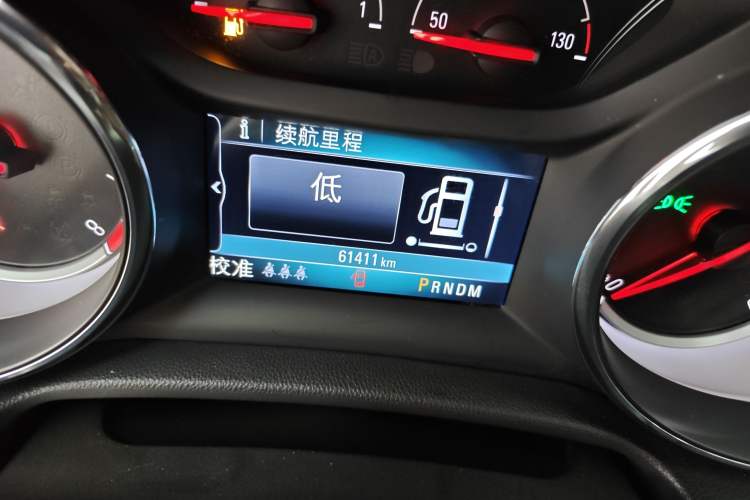 Used Buick Regal 2019 20T Elite Version China VI Standard Odometer Close Up