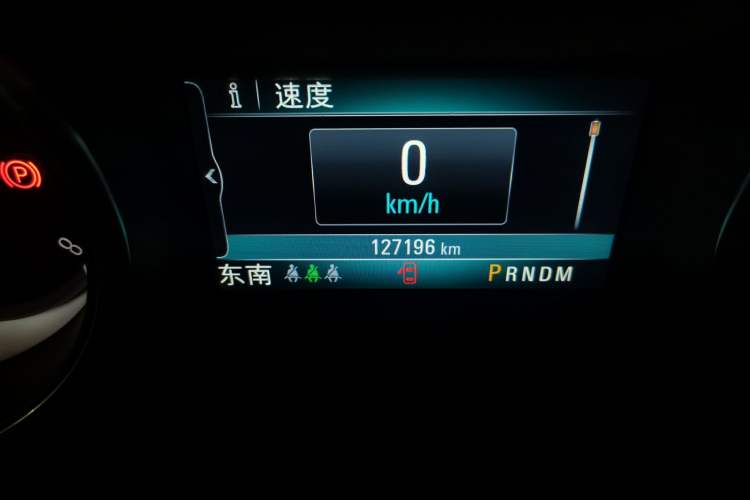 Used Buick Regal 2019 20T Elite Version China VI Standard Odometer Close Up