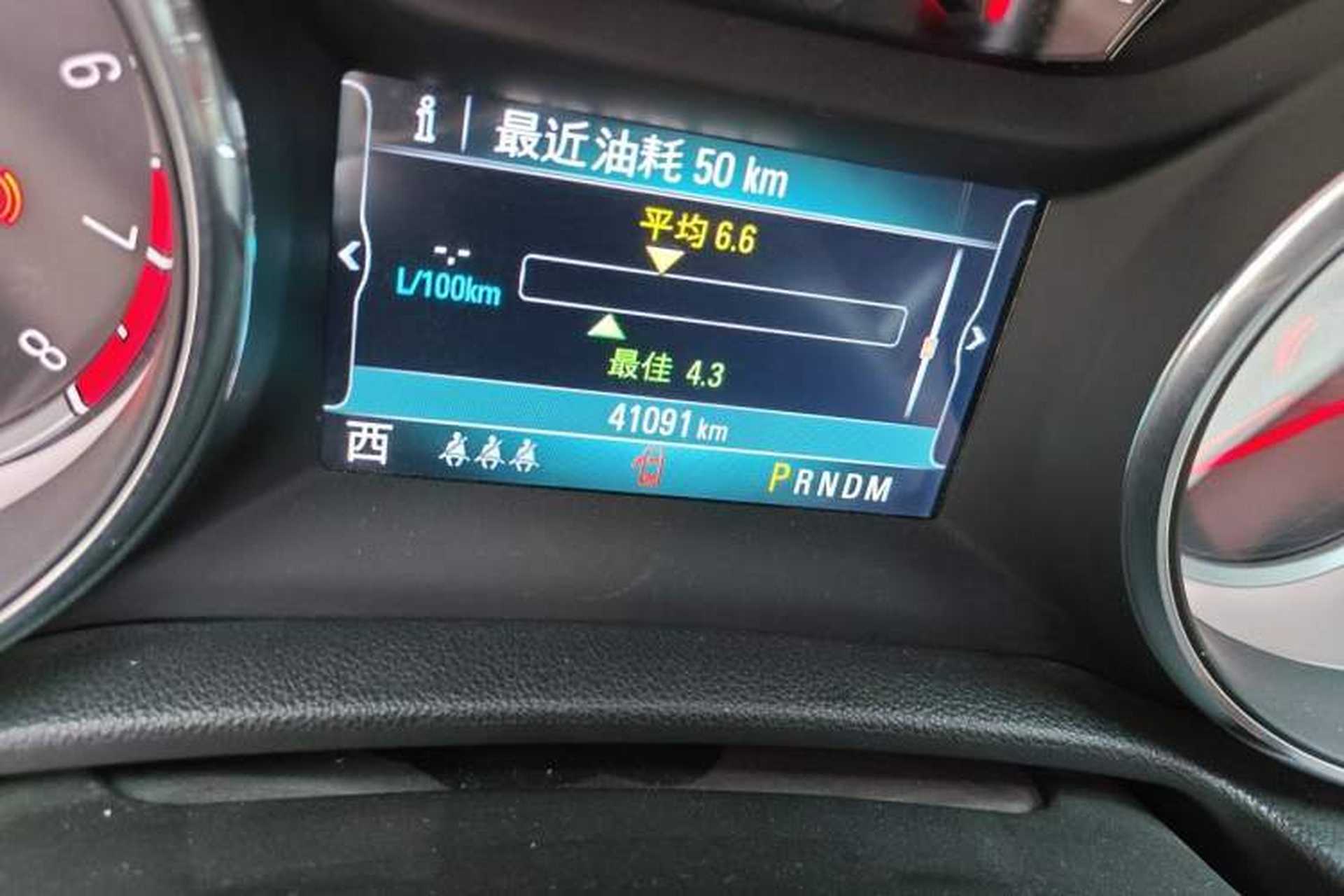 Used Buick Regal 2019 Revised 20T Luxury Version China VI Standard Odometer Close Up