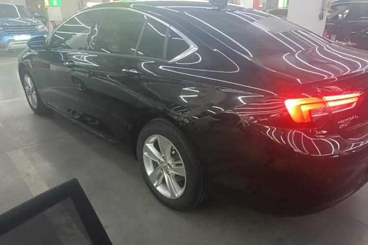 Used Buick Regal 2019 20T Elite Version China VI Standard Rear Left 45 Deg
