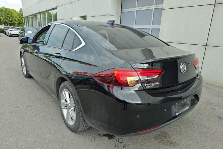 Used Buick Regal 2019 20T Elite Version China V Standard Rear Left 45 Deg