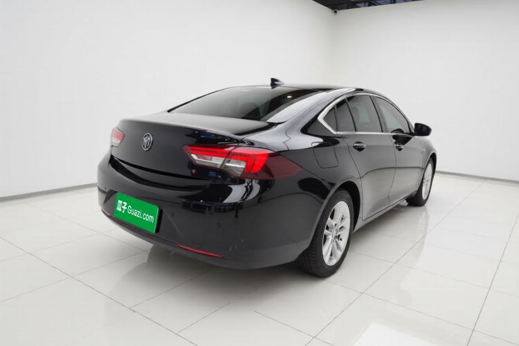 Used Buick Regal 2019 20T Elite Version China V Standard Rear Right 45 Deg