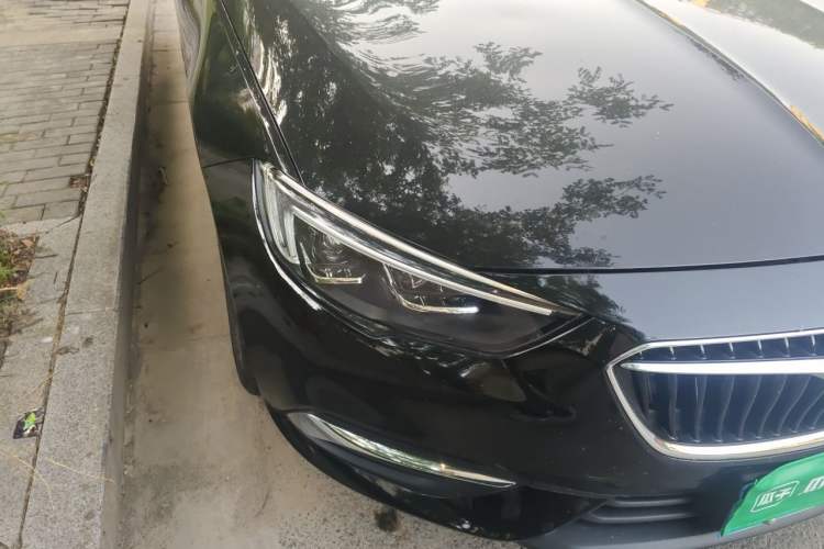 Used Buick Regal 2019 20T Elite Version China VI Standard Right Front Headlight