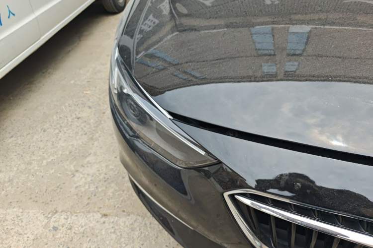 Used Buick Regal 2019 20T Elite Version China VI Standard Right Front Headlight