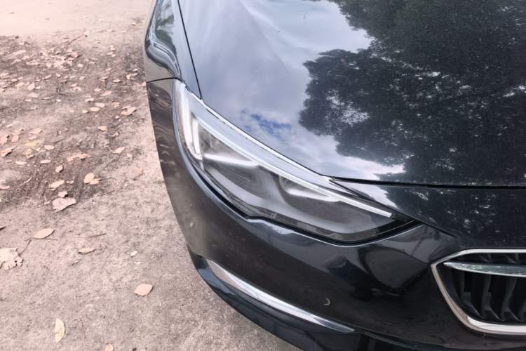 Used Buick Regal 2019 20T Elite Version China VI Standard Right Front Headlight