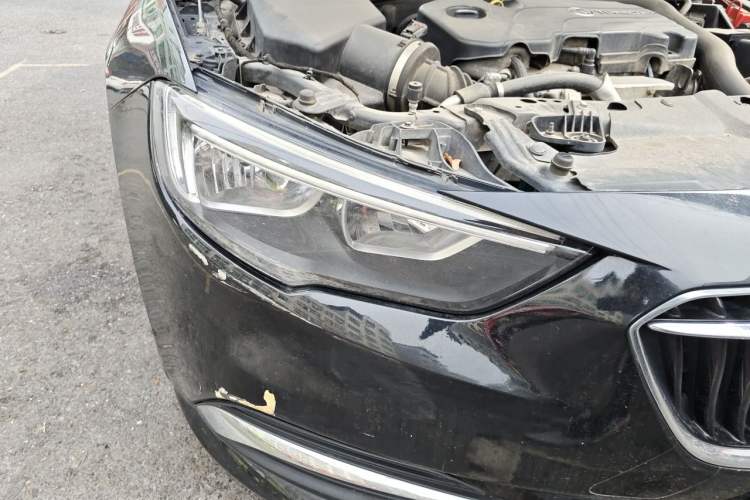 Used Buick Regal 2019 20T Elite Version China VI Standard Right Front Headlight