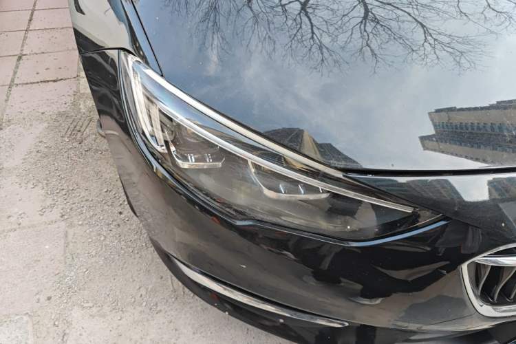 Used Buick Regal 2019 20T Elite Version China VI Standard Right Front Headlight