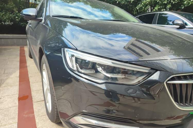 Used Buick Regal 2019 20T Luxury Model China VI Standard Right Front Headlight