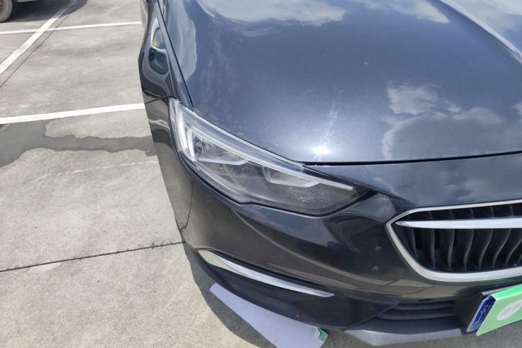Used Buick Regal 2019 20T Elite Version China V Standard Right Front Headlight