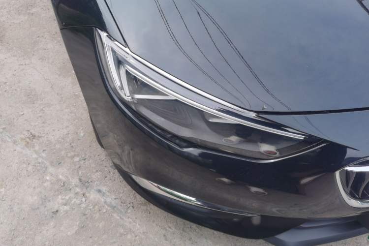 Used Buick Regal 2019 20T Elite Version China VI Standard Right Front Headlight