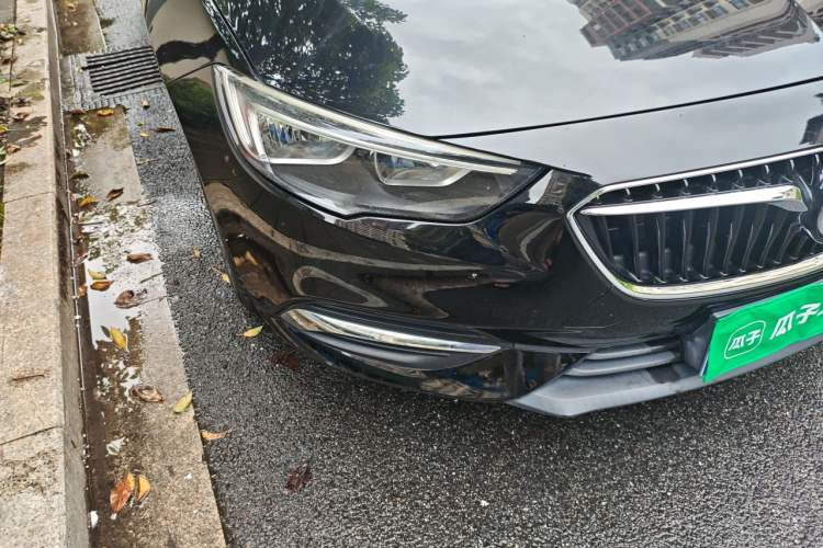 Used Buick Regal 2019 20T Elite Version China VI Standard Right Front Headlight