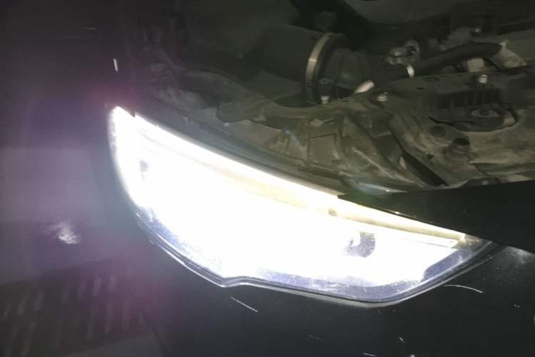 Used Buick Regal 2019 20T Luxury Model China VI Standard Right Front Headlight