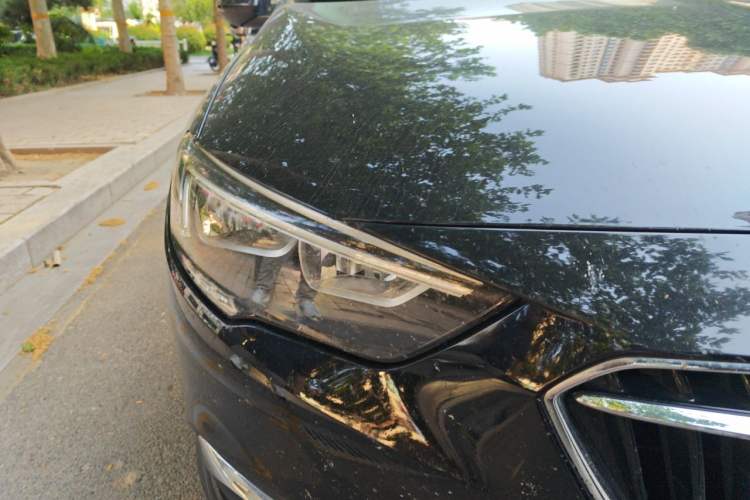 Used Buick Regal 2019 20T Elite Version China VI Standard Right Front Headlight