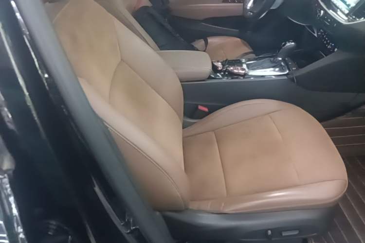 Used Buick Regal 2019 20T Elite Version China VI Standard Right Front Seat