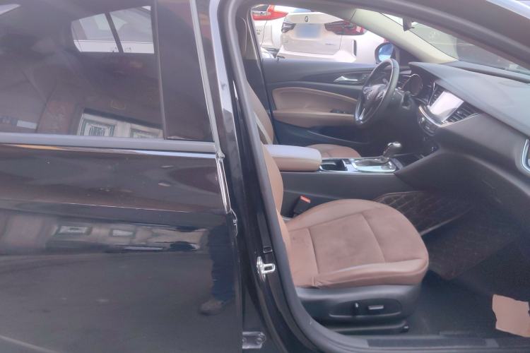 Used Buick Regal 2019 20T Elite Version China V Standard Right Front Seat