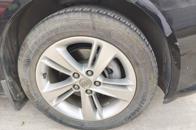 Used Buick Regal 2019 20T Elite Version China VI Standard Right Front Wheel Hub