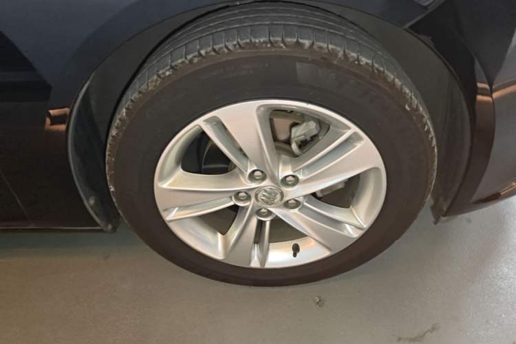 Used Buick Regal 2019 20T Elite Version China V Standard Right Front Wheel Hub