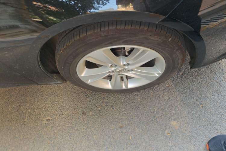 Used Buick Regal 2019 20T Elite Version China VI Standard Right Front Wheel Hub