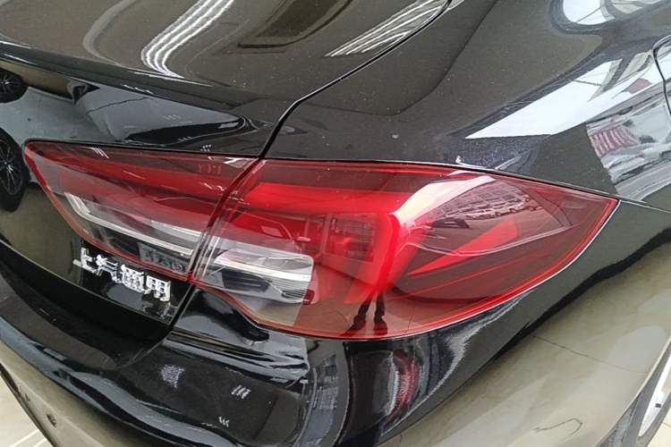 Used Buick Regal 2019 20T Elite Version China V Standard Right Rear Taillight