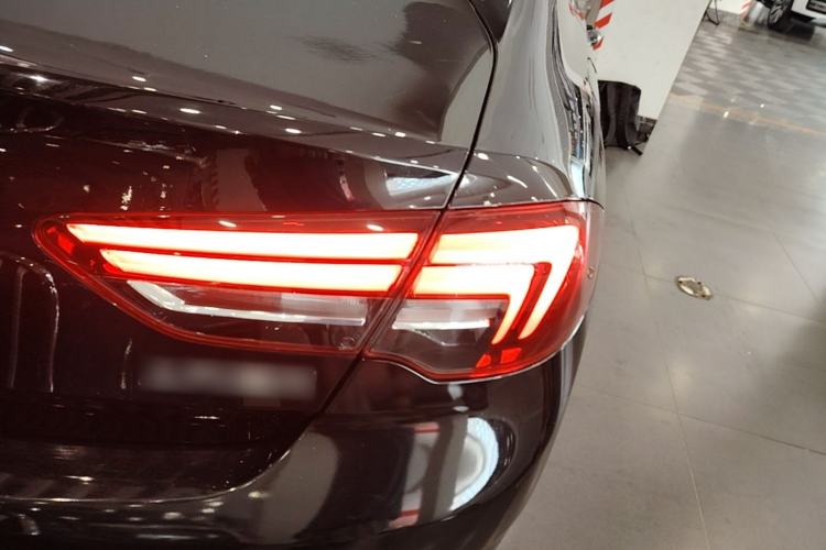 Used Buick Regal 2019 20T Luxury Model China VI Standard Right Rear Taillight