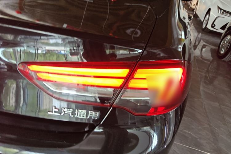 Used Buick Regal 2019 20T Elite Version China VI Standard Right Rear Taillight