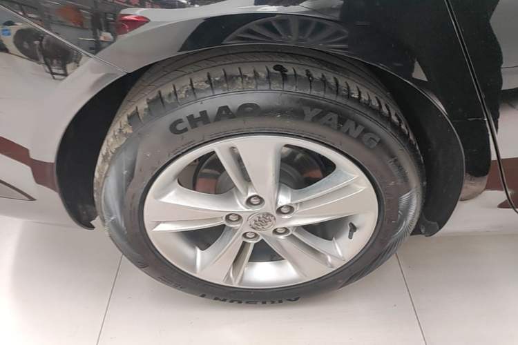 Used Buick Regal 2019 20T Elite Version China V Standard Right Rear Wheel Hub