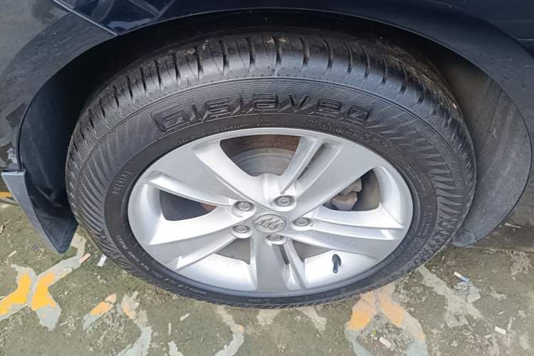 Used Buick Regal 2019 20T Elite Version China VI Standard Right Rear Wheel Hub