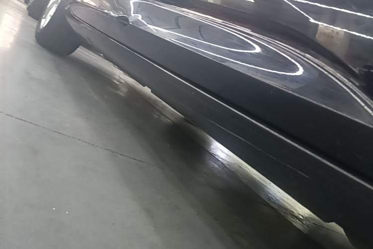 Used Buick Regal 2019 20T Elite Version China VI Standard Right Side Sill
