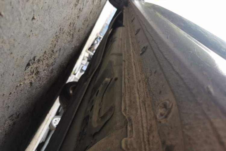 Used Buick Regal 2019 20T Luxury Model China VI Standard Right Side Sill