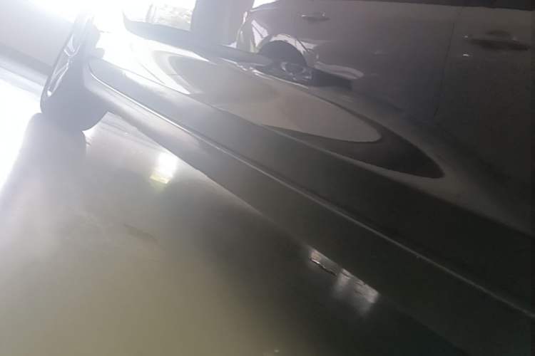 Used Buick Regal 2019 Revised 20T Luxury Version China VI Standard Right Side Sill