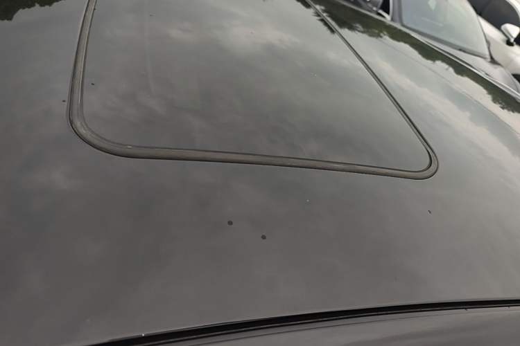 Used Buick Regal 2019 20T Elite Version China VI Standard Roof
