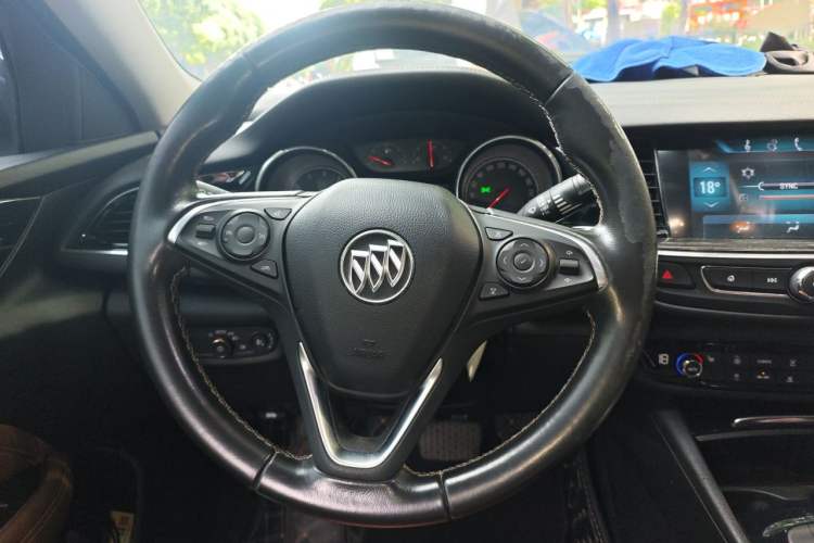 Used Buick Regal 2019 20T Elite Version China VI Standard Steering Wheel