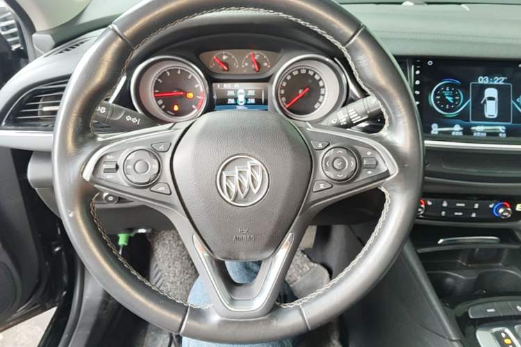 Used Buick Regal 2019 20T Elite Version China VI Standard Steering Wheel