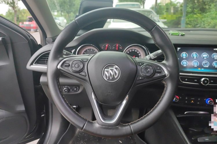 Used Buick Regal 2019 20T Elite Version China VI Standard Steering Wheel