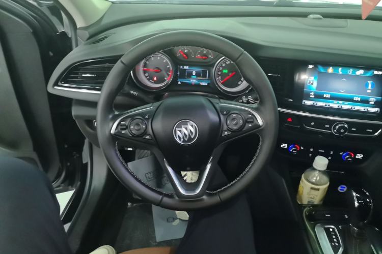 Used Buick Regal 2019 20T Elite Version China VI Standard Steering Wheel