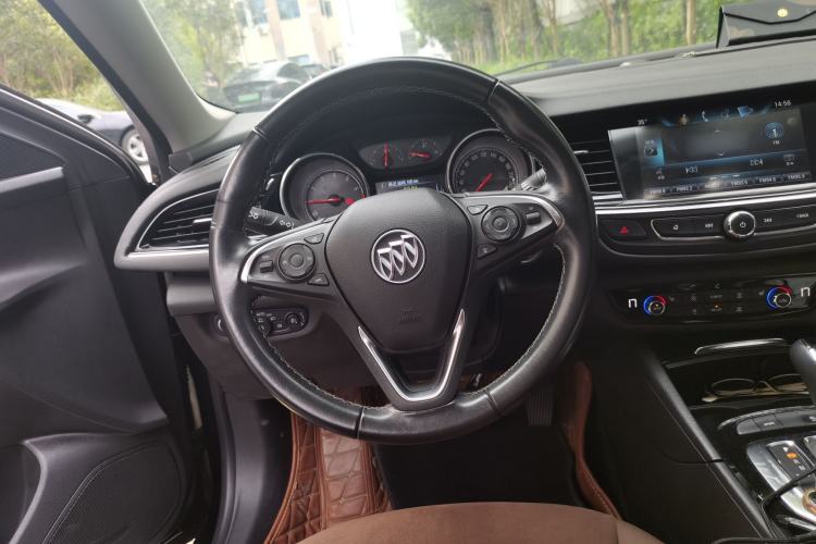 Used Buick Regal 2019 20T Elite Version China VI Standard Steering Wheel