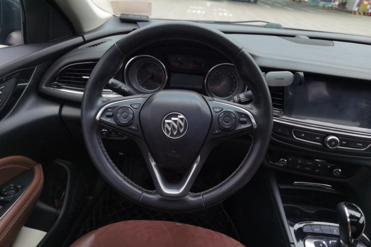 Used Buick Regal 2019 20T Elite Version China VI Standard Steering Wheel