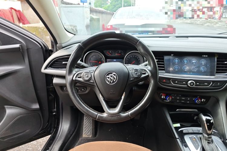 Used Buick Regal 2019 20T Elite Version China VI Standard Steering Wheel
