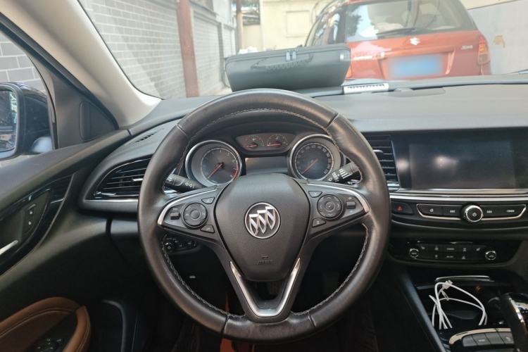 Used Buick Regal 2019 20T Elite Version China VI Standard Steering Wheel