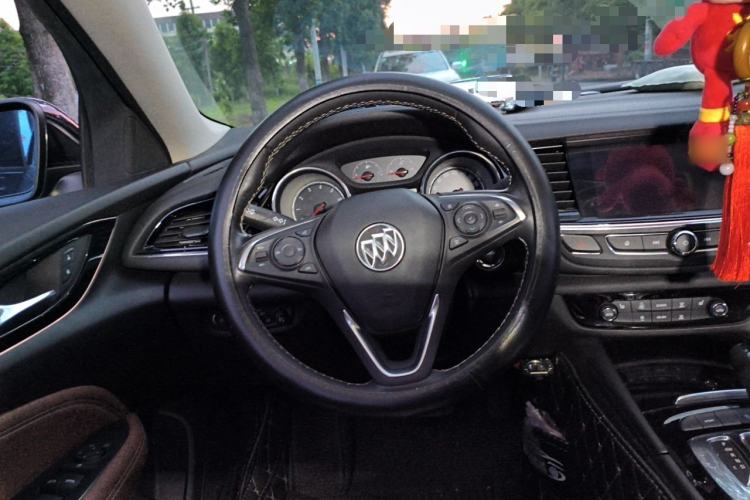Used Buick Regal 2019 20T Elite Version China VI Standard Steering Wheel