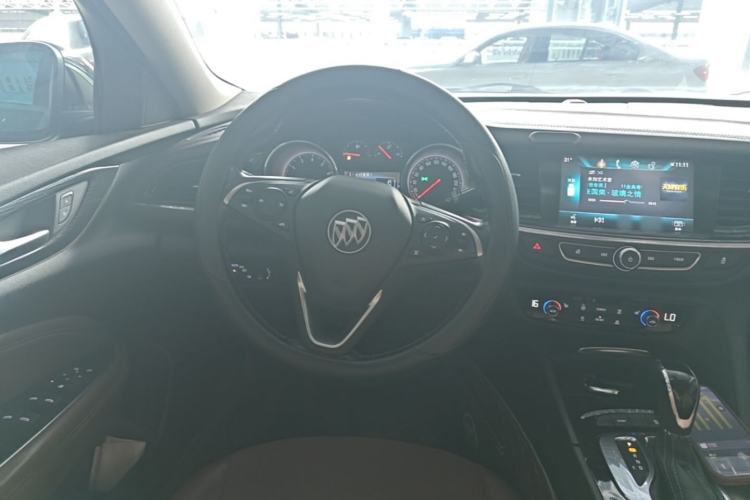 Used Buick Regal 2019 20T Elite Version China VI Standard Steering Wheel